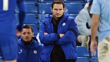 鲸猜足球-英名宿为神灯下课叫屈：切尔西给的时间太少